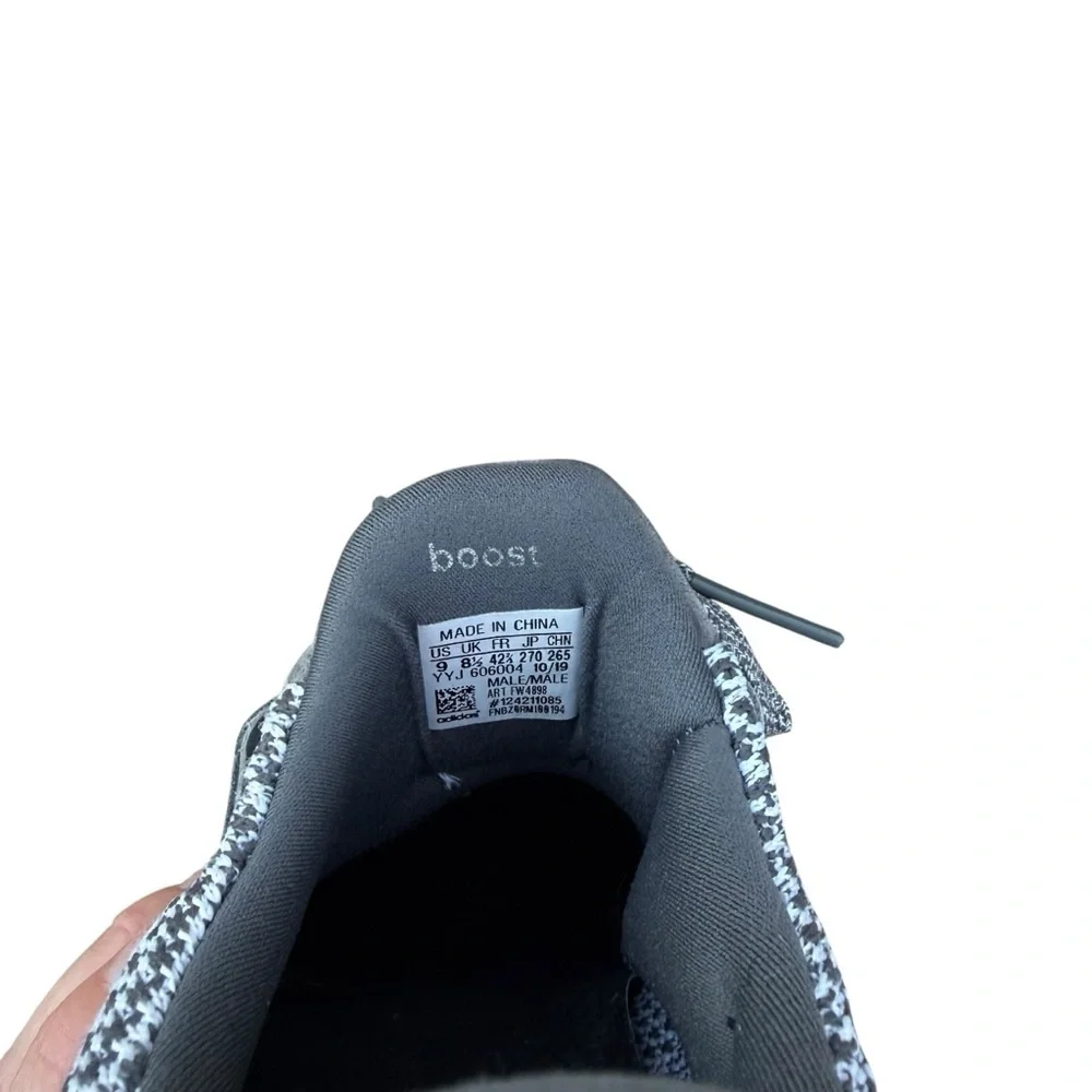 Adidas Ultra Boost Sneakers Mens 9
